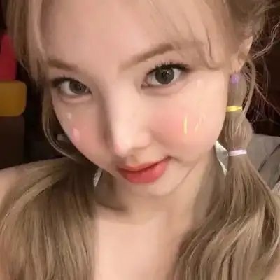 秦明凝